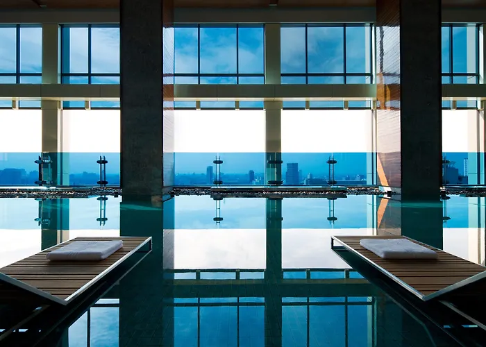Renaissance Ratchaprasong Hotel 5*