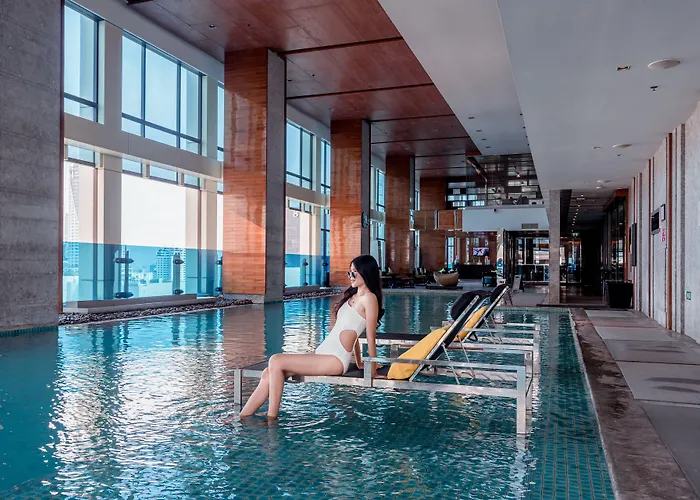 Renaissance Ratchaprasong Hotel 5*