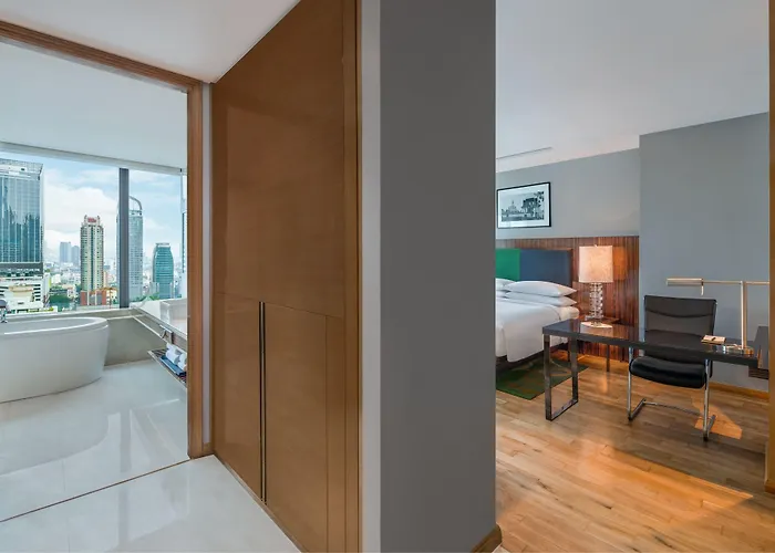 Renaissance Ratchaprasong Hotel